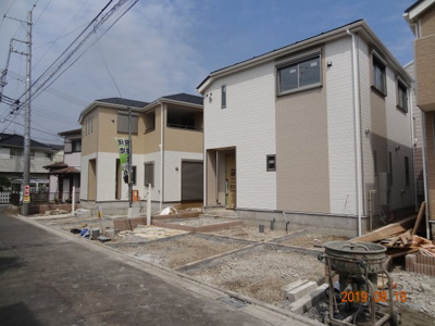 【前面道路含む現地写真】 | 現地見学会　さいたま市緑区三室　住宅性能評価書付土地広々駐車並列2台の新築分譲住宅全４棟・残1棟 | 前面道路含む現地写真です