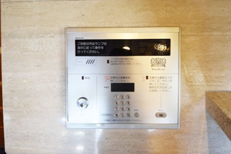 【エントランス】 | オートロック完備