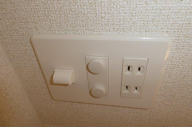 バーミィ・フィオーレの設備|電話モジュラー