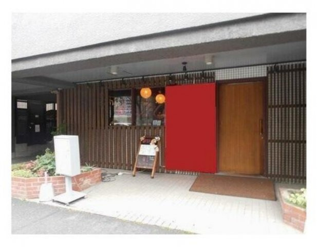 チサンマンション第３博多の外観|現在はもつ鍋屋さんです