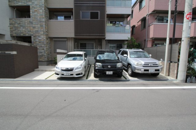 【駐車場】 | セリシール　南桜塚