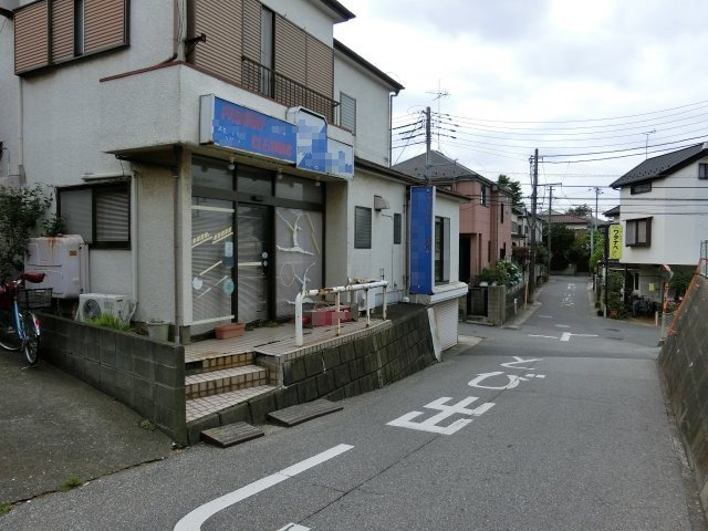 花見川区柏井１丁目　店舗付住宅　角地　の外観