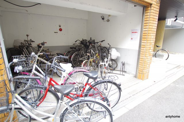 GROOVE桜ノ宮　仲介手数料無料の駐車場