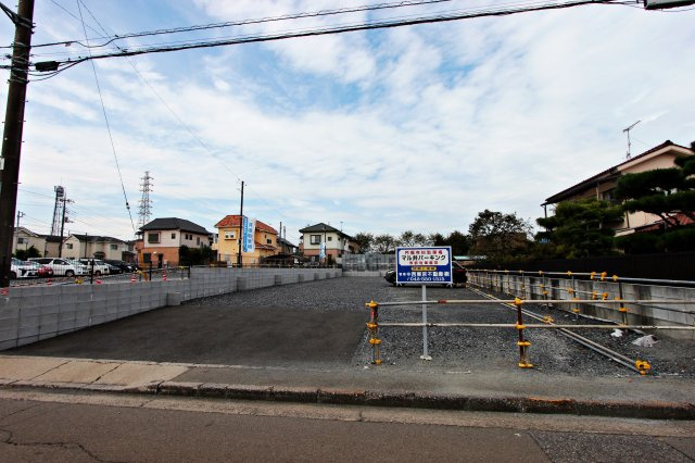 マル井パーキングの駐車場