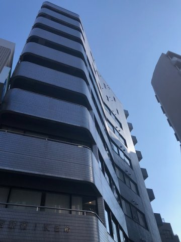 西新宿IKビルの外観