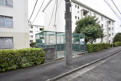 【その他共用部分】 | 川和団地七号棟 | ゴミ置場