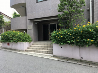 【エントランス】