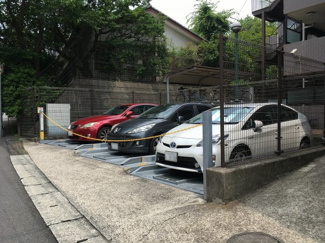 【駐車場】