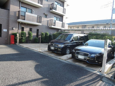 【駐車場】 | リベレンス武蔵新城