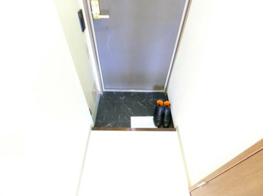 メゾン楠の玄関|同物件別部屋イメージ写真