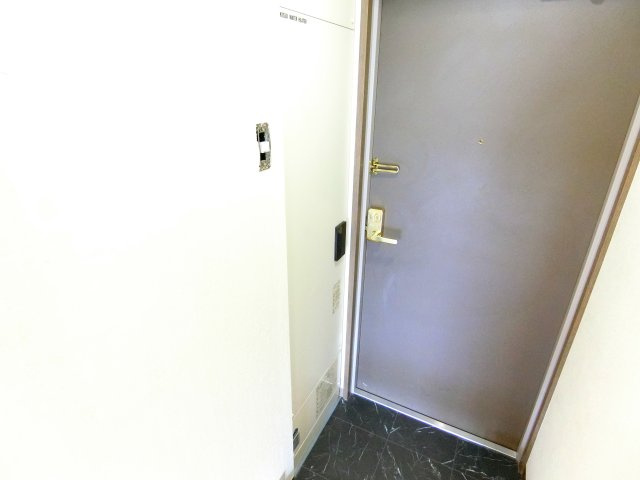 メゾン楠の玄関|同物件別部屋イメージ写真