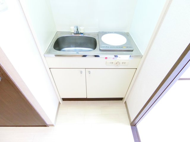メゾン楠のキッチン|同物件別部屋イメージ写真