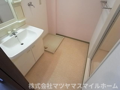 【洗面所】 | ソレイユ光