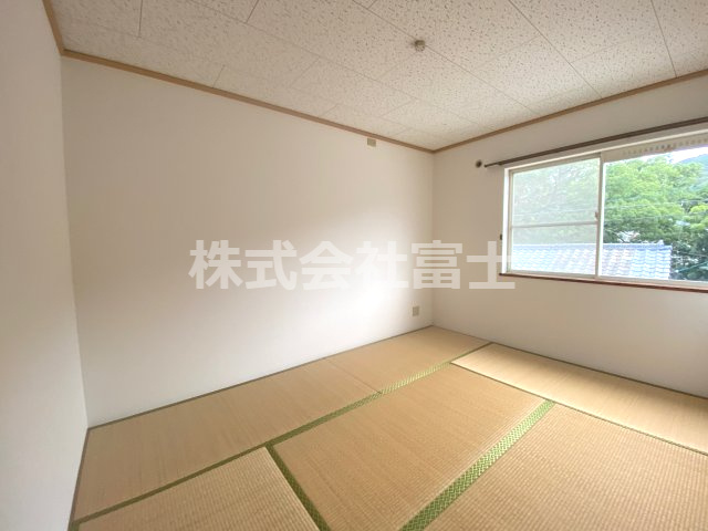 杜ハイツの洋室