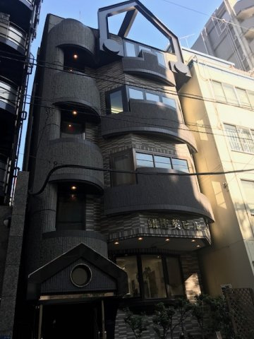 銀座葵ビルの外観