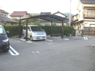 ファミールイシイパーキングの画像