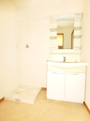【独立洗面台】 | レジデンスナガサワ | 使いやすい独立洗面台です