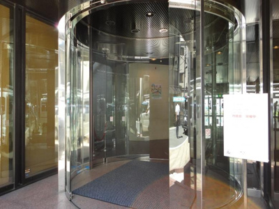 【エントランス】 | 第２萬代家ビル