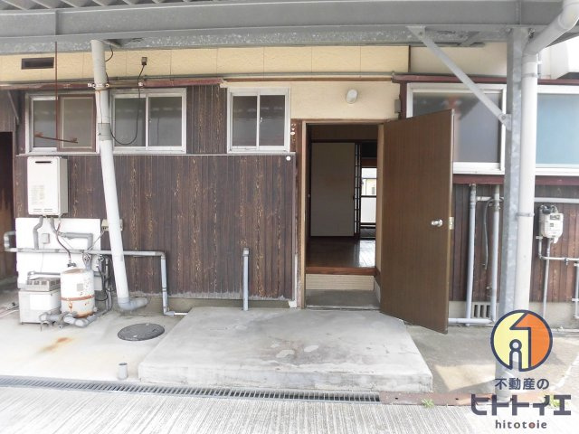江崎貸家のエントランス|エントランスです