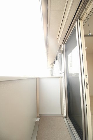 シャルム　Ａのバルコニー|陽当たり良好なバルコニーです
