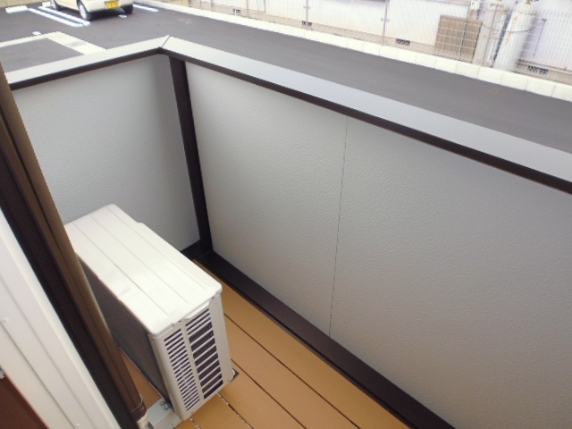 ボヌールのバルコニー