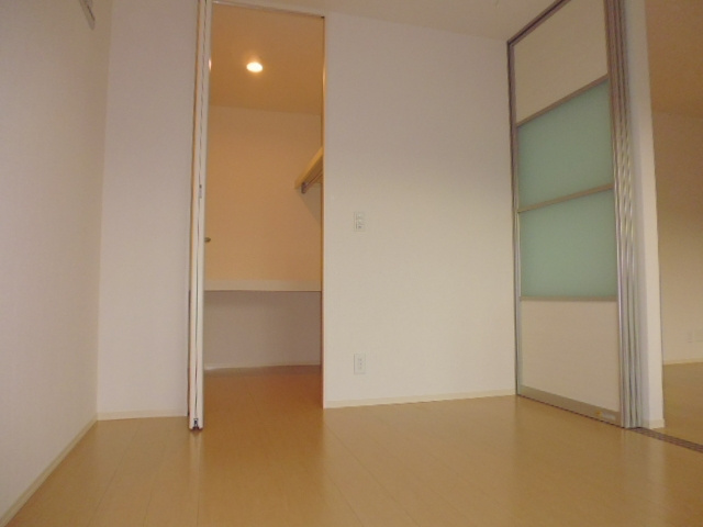 ボヌールの寝室|洋室