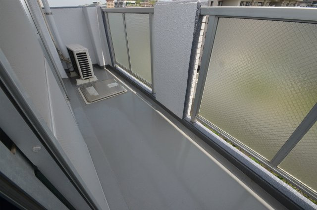 シャトレ三ヶ森IIのバルコニー|※５０３号室の同タイプ写真添付（現状優先）