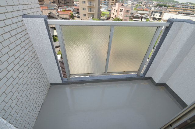 シャトレ三ヶ森IIのバルコニー|※５０３号室の同タイプ写真添付（現状優先）