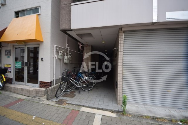 ブリリアン大国のエントランス|ブリリアン大国　エントランス