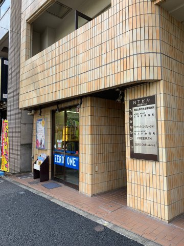 NTビルのエントランス