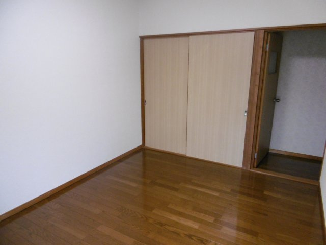 グランドゥール平清水の内装
