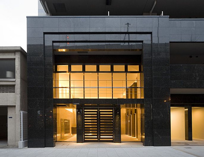 【エントランス】 | レオンコンフォート本町東