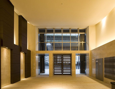 【エントランス】 | レオンコンフォート本町東