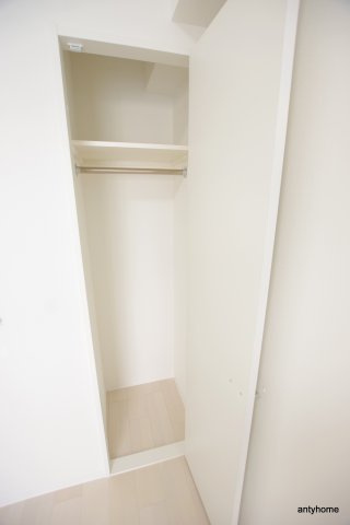 ルーチェ南森町　仲介手数料無料の収納