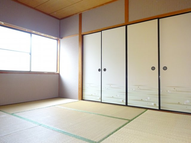 サンコーアパートA棟の和室