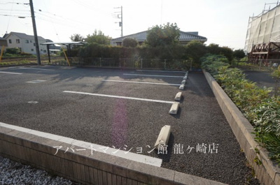 【駐車場】 | EAST ROCK2（イーストロック）