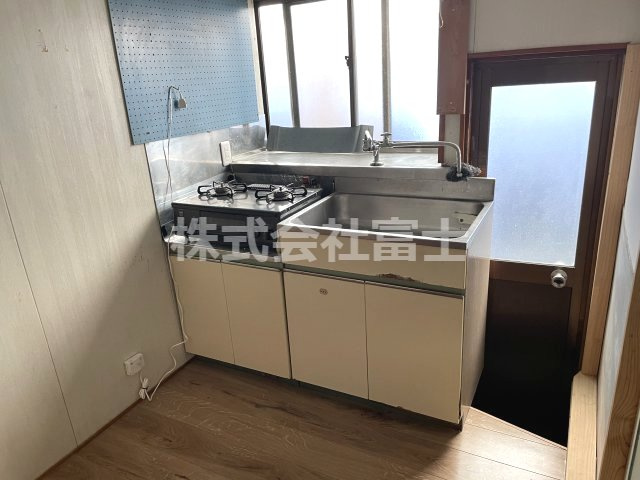 橋本借家のキッチン
