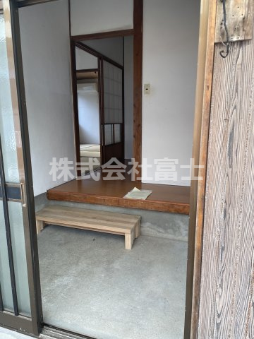 橋本借家の玄関