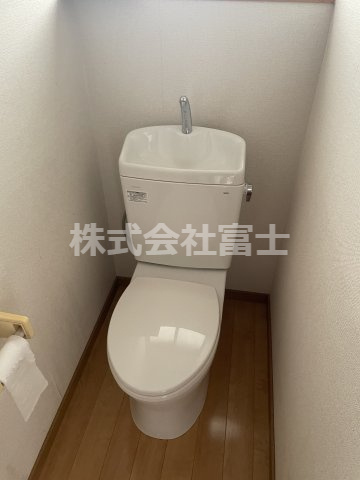 橋本借家のトイレ