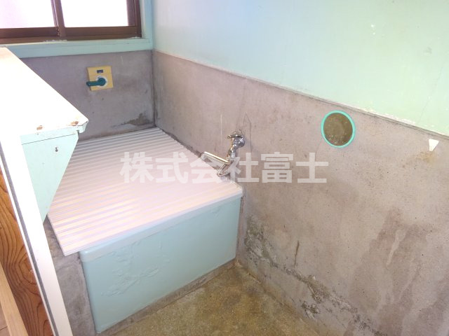 橋本借家の浴室