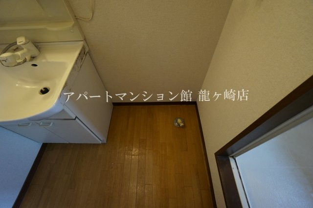 エクセルパレス佐貫Ａ棟のその他|室内洗濯置場