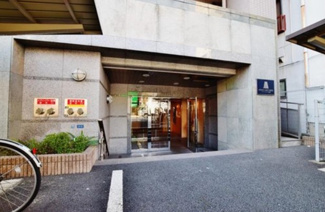 【エントランス】