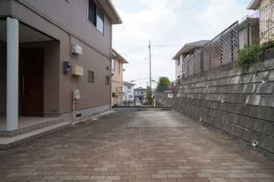 【駐車場】 | リーベンランデＭ【SHM】 | 無料駐車場1台付き