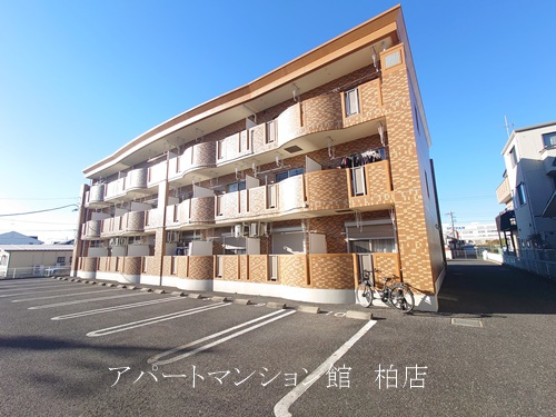 リバー　フィールズ