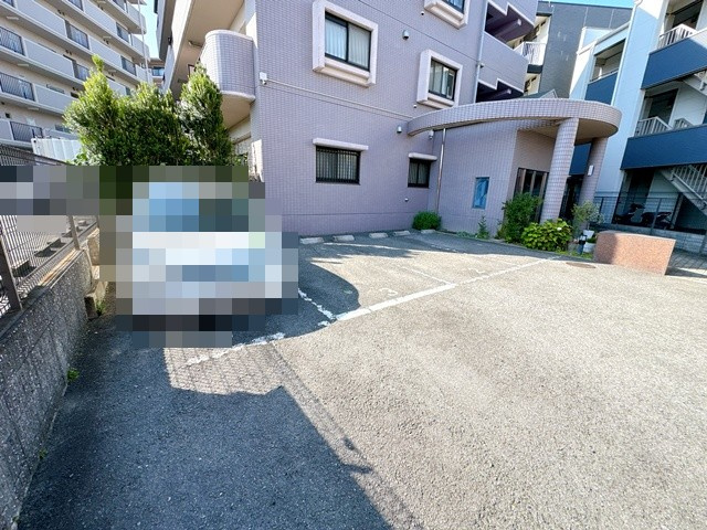 【駐車場】 | ピュアプレイス