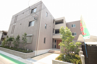 【外観】 | 積水ハウス施工の3階建てマンションです