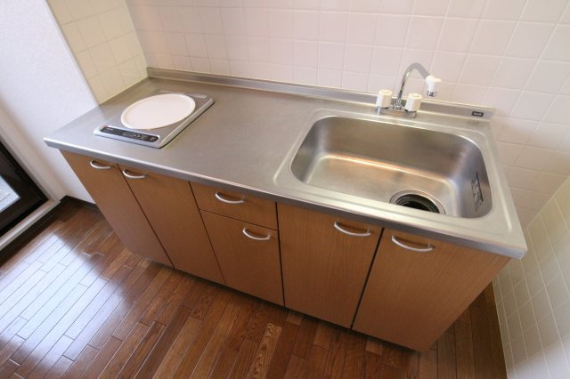 YKハイツ西明石のキッチン