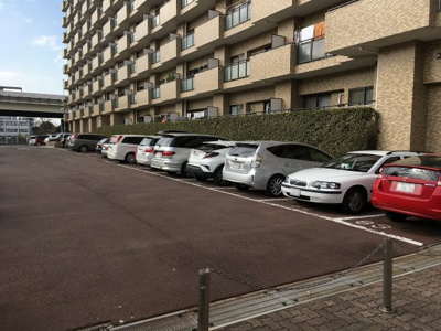 【駐車場】 | ローヤルシティ鴨居３番館 | 平置き駐車場