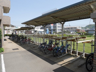 【その他共用部分】 | グランドアビタシオン村上の駐輪場