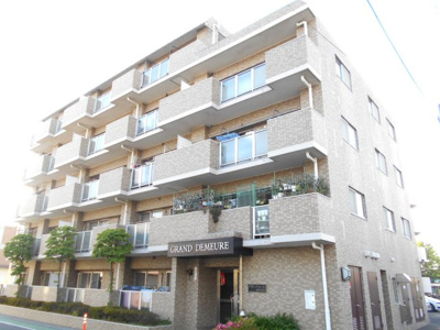 【外観】 | 岩槻区　グランドムール弐番館　角部屋 | 角部屋・角住居。東南バルコニー。３ＬＤＫ。880から830万円に価格変更。